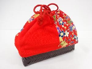 リサイクル　縮緬地切りばめ枝梅に楓模様竹籠巾着